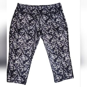 DanskinNow Activewear Leggings Capri Cropped Workout Yoga Legging Size L